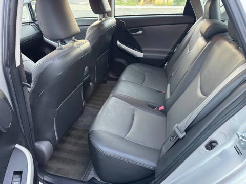 2012 Toyota Prius Five