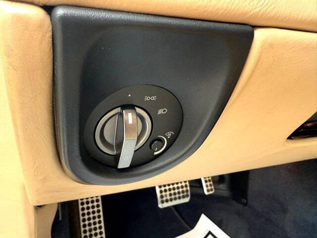 2005 Aston Martin DB9