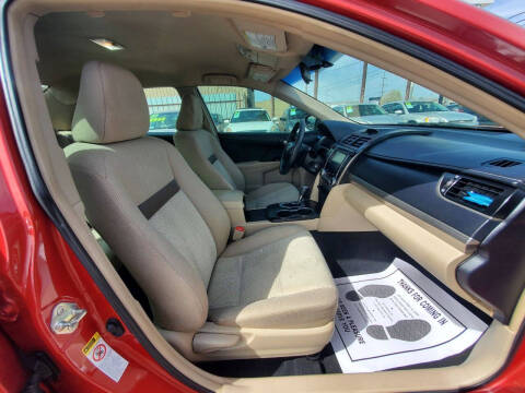 2013 Toyota Camry LE