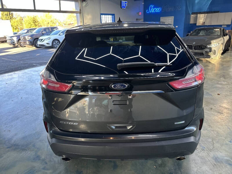 2019 Ford Edge SE