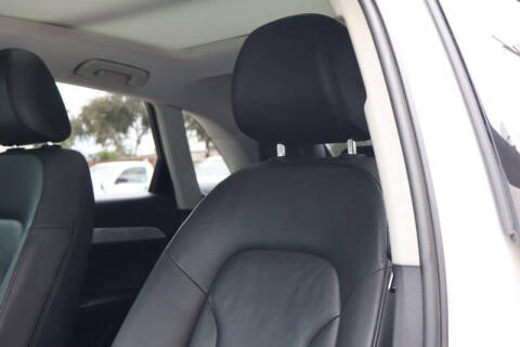 2015 Audi Q3 2.0T Premium Plus