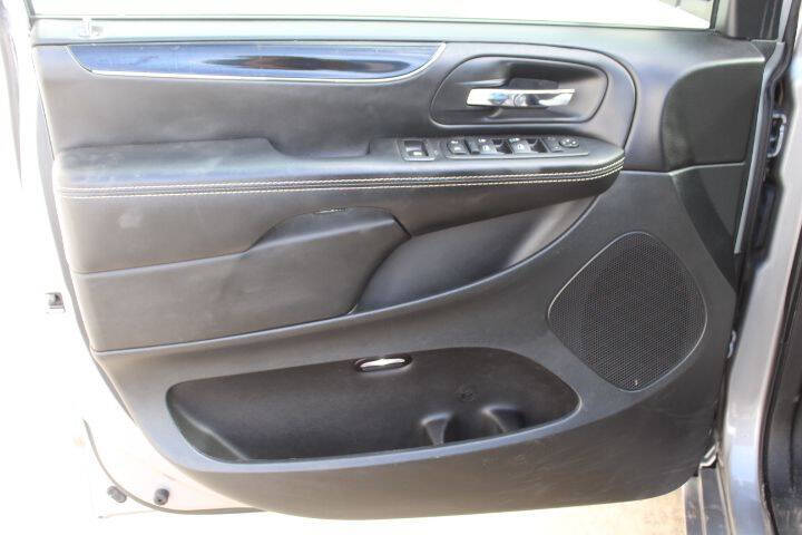 2017 Dodge Grand Caravan SE