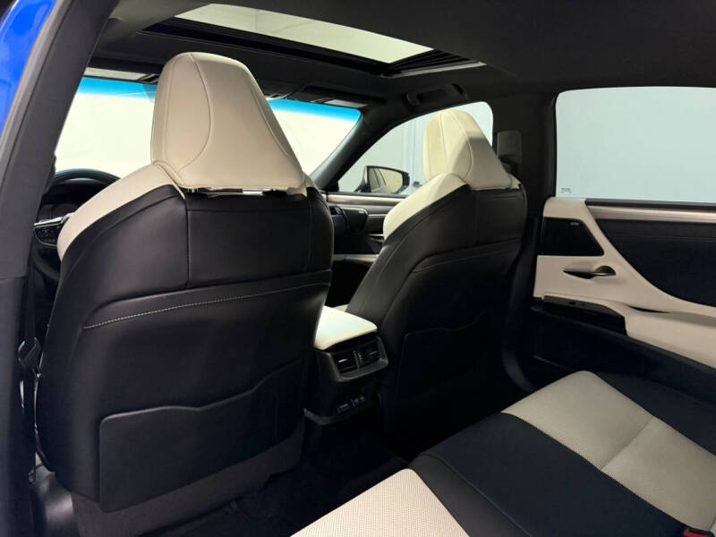 2022 Lexus ES 350 F SPORT