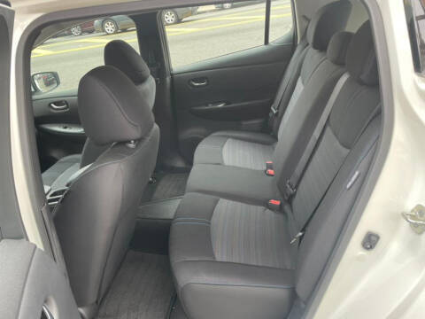 2022 Nissan LEAF S PLUS