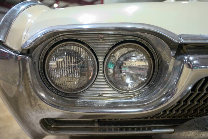 1963 Ford Thunderbird