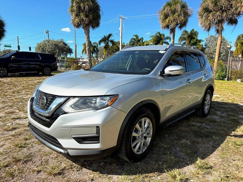 2019 Nissan Rogue - $9,990