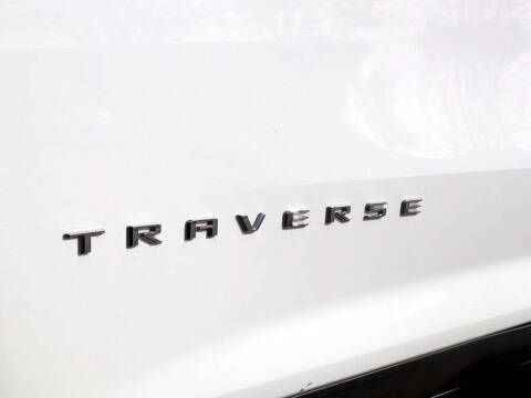 2024 Chevrolet Traverse LT