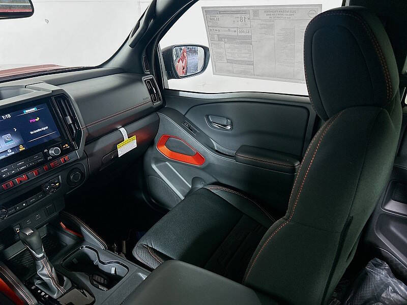 2025 Nissan Frontier