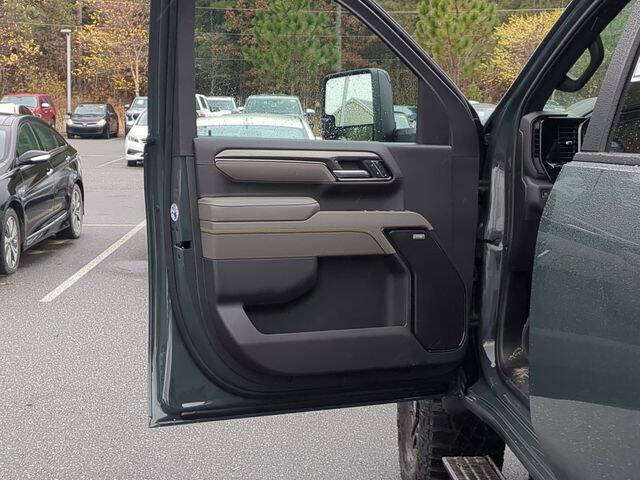 2026 Chevrolet Silverado 2500HD ZR2