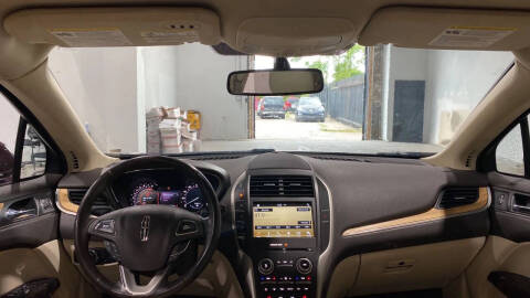 2016 Lincoln MKC Select