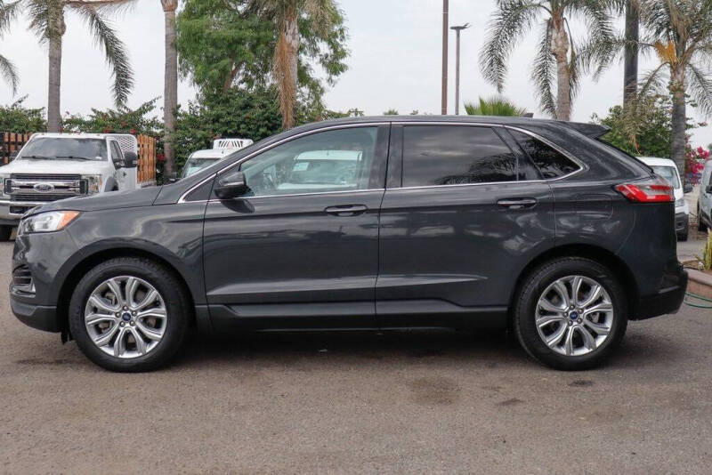 2021 Ford Edge Titanium