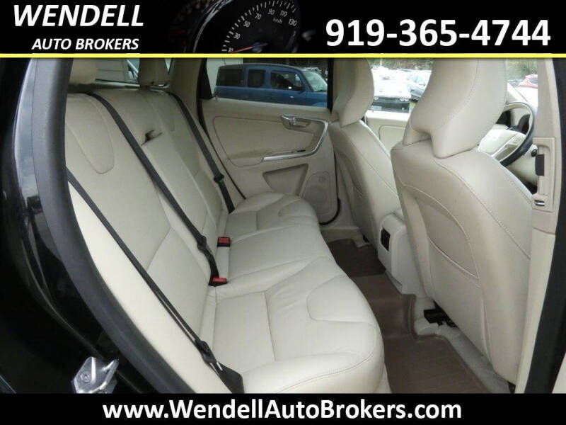 2015 Volvo XC60 T6 Drive-E