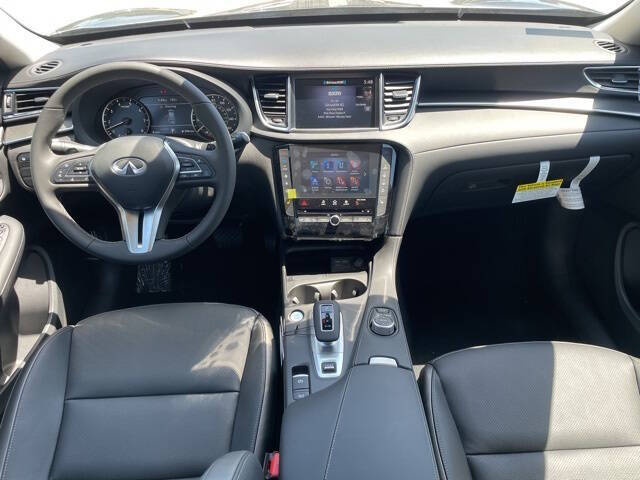 2025 Infiniti QX50 Luxe