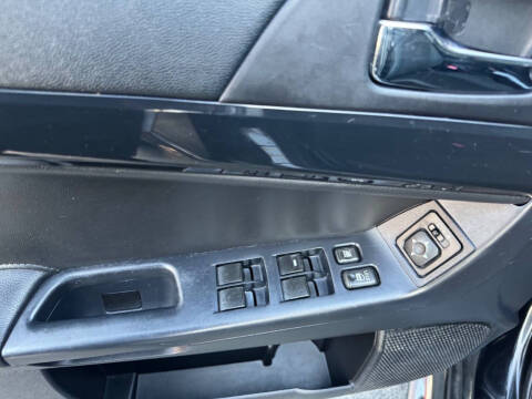 2016 Mitsubishi Lancer ES