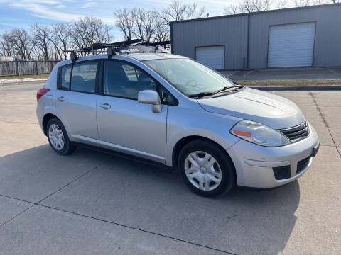 2010 Nissan Versa 1.8 S
