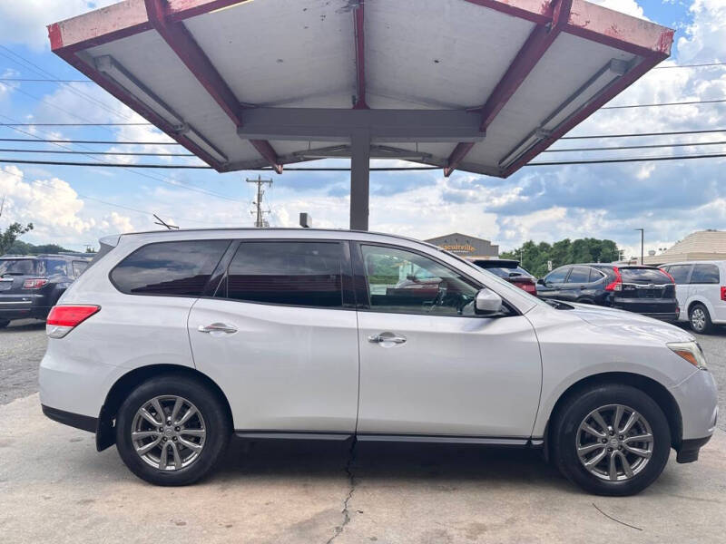 2014 Nissan Pathfinder S
