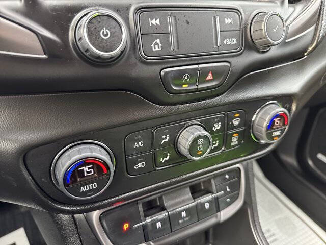 2022 GMC Terrain AT4