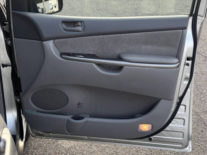 2008 Toyota Sienna