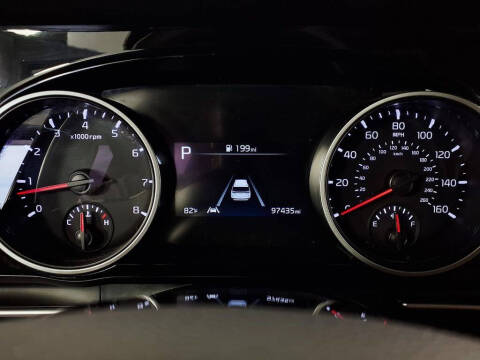 2023 Kia Carnival EX