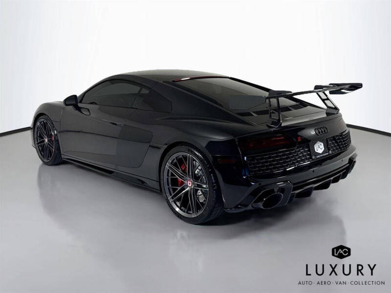 2023 Audi R8 5.2 V10 performance