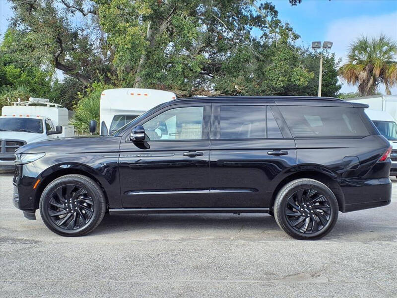 2025 Lincoln Navigator Reserve