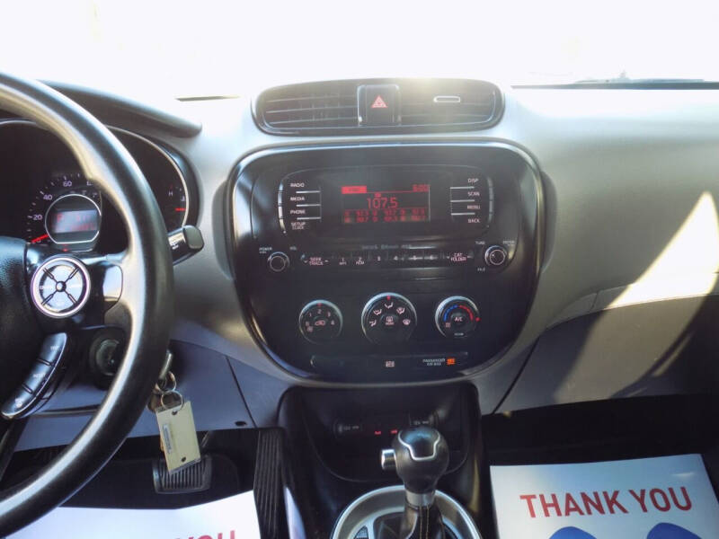 2015 Kia Soul +