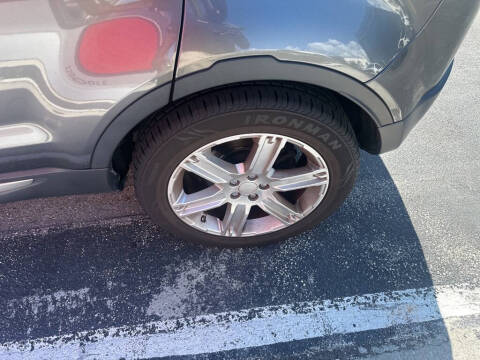 2015 Land Rover Range Rover Evoque Pure Plus