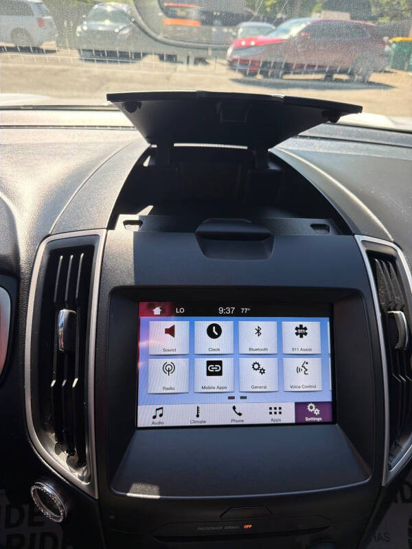 2016 Ford Edge SEL