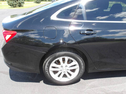 2017 Chevrolet Malibu LT