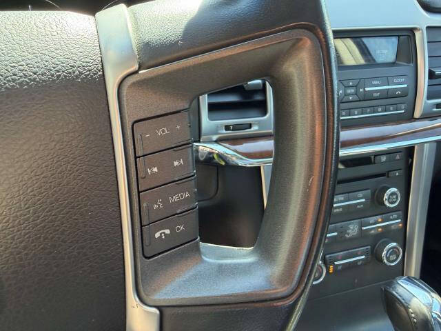 2011 Lincoln MKZ