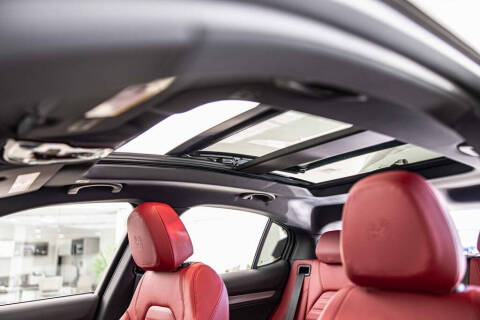 2025 Alfa Romeo Stelvio