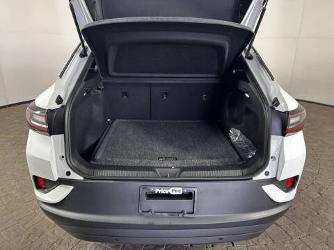 2023 Volkswagen ID.4 Pro