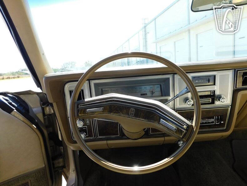 1978 Lincoln Town Car