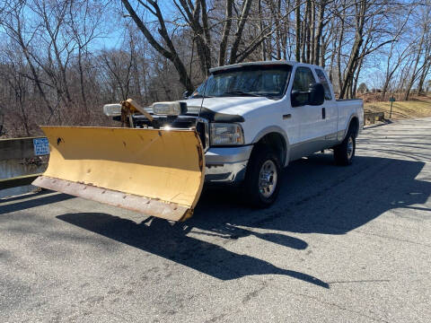 2005 Ford F-250 Super Duty for sale at The Car Lot Inc in Cranston RI