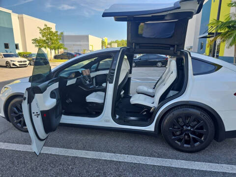 2022 Tesla Model X Plaid