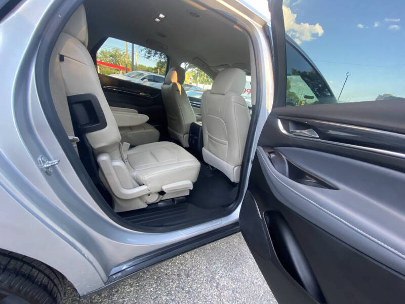 2019 Buick Enclave Essence