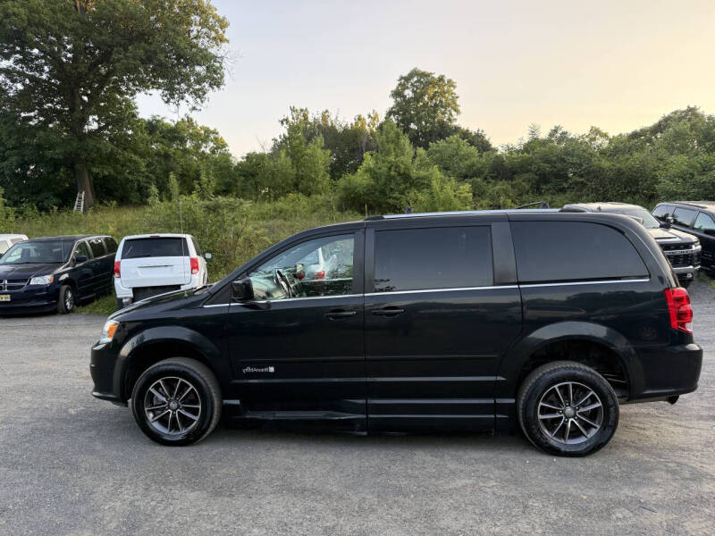 2017 Dodge Grand Caravan SE