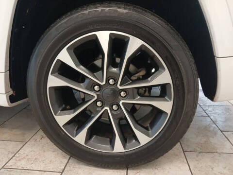 2022 Jeep Grand Cherokee Overland