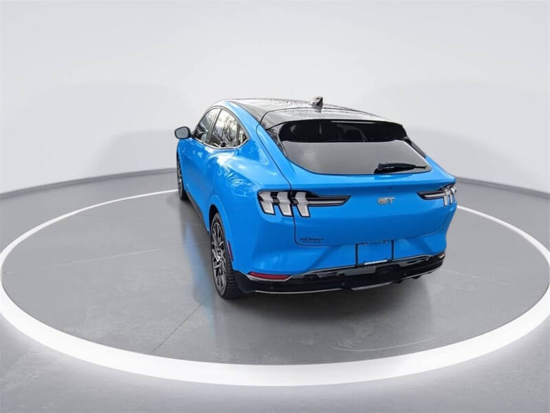 2021 Ford Mustang Mach-E GT