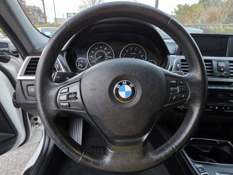 2018 BMW 3 Series 320i