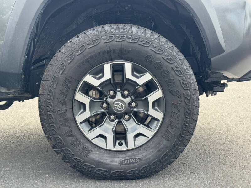 2023 Toyota Tacoma TRD Off-Road