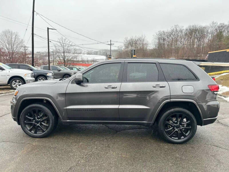 2020 Jeep Grand Cherokee Altitude