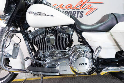 2015 Harley-Davidson Street Glide Special