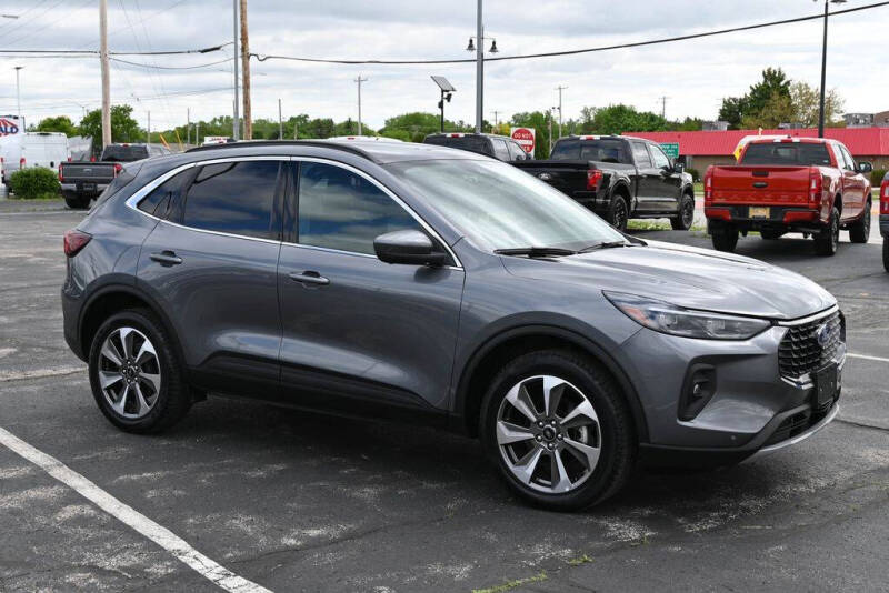 2024 Ford Escape Platinum