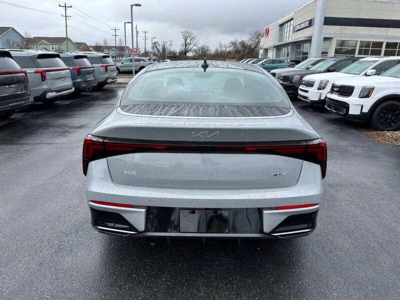 2026 Kia K5