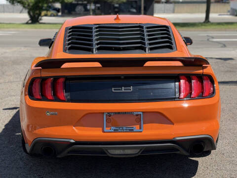 2021 Ford Mustang EcoBoost