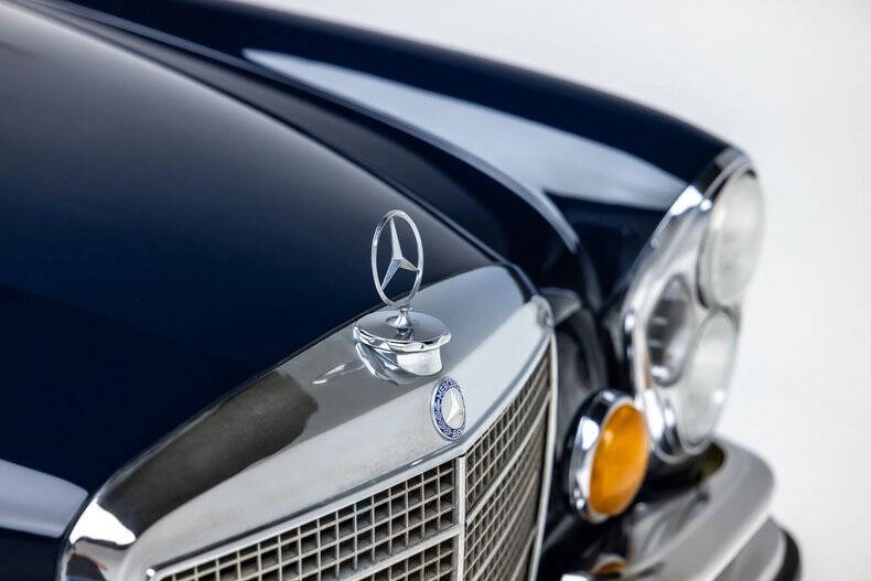 1969 Mercedes-Benz 280-Class