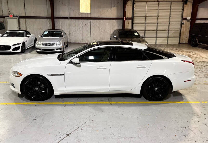 2012 Jaguar XJ