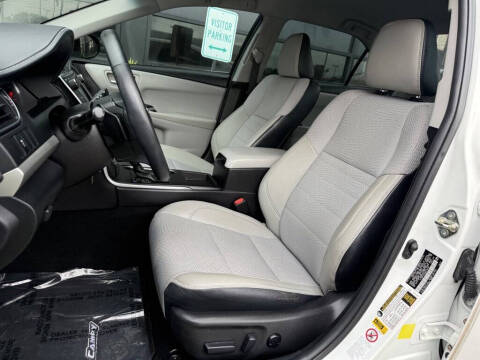 2016 Toyota Camry XLE