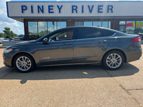 2019 Ford Fusion Hybrid for sale at Piney River Ford in Houston MO